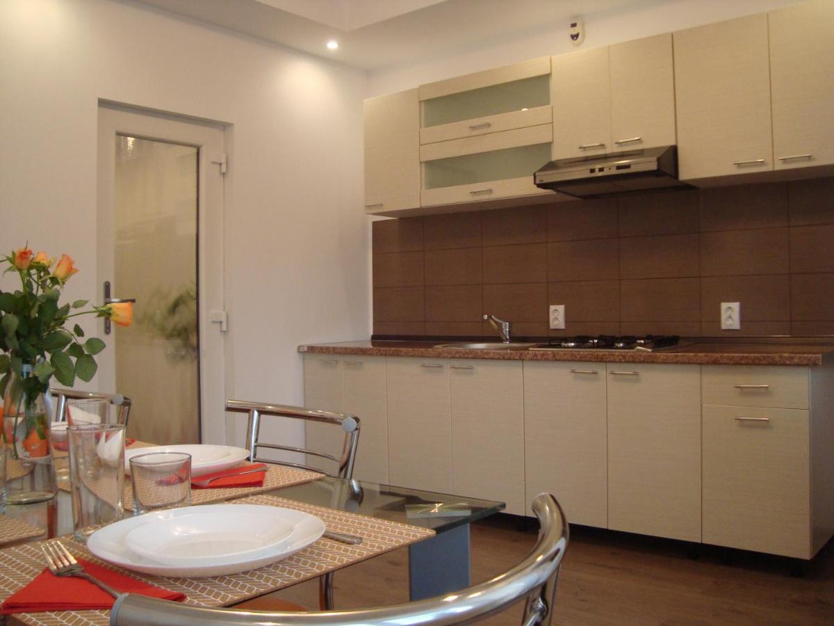 Casa Cu Flori Hotel Busteni Ngoại thất bức ảnh