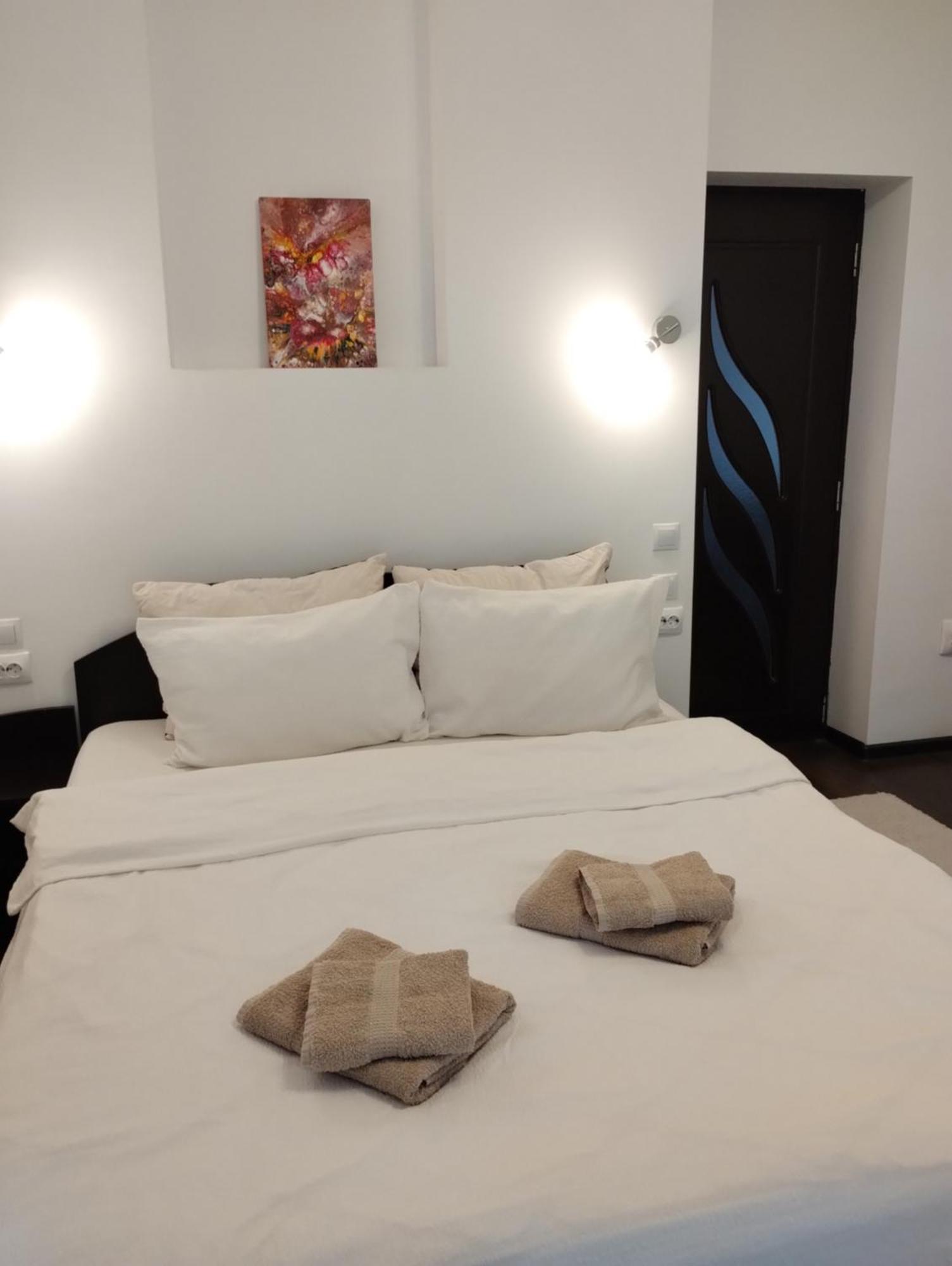 Casa Cu Flori Hotel Busteni Ngoại thất bức ảnh